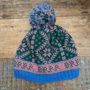 French Knot Cozy Multicolor Knit Beanie with Pom-Pom 100%Wool